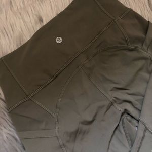 Lululemon All The Right Places 23 Crop